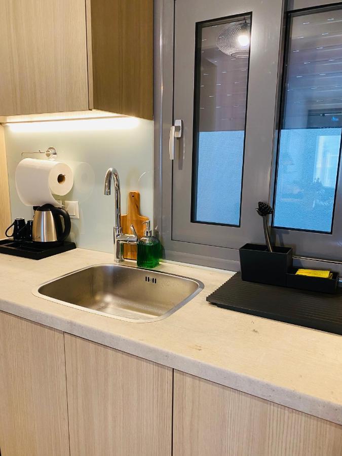New 2Bd Aprt With Shared Rooftop Pool E2 雅典 外观 照片